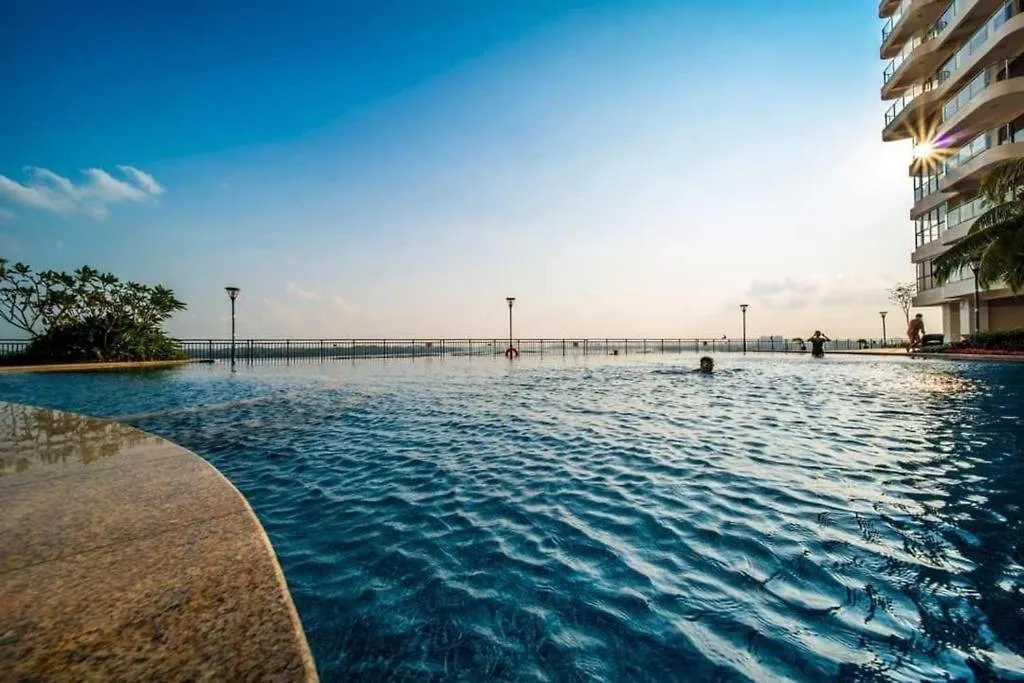 金海湾@Danga Bay温馨舒适海景套房三房三厕6-12人适合家庭入住 Johor Bahru